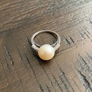 Genuine freshwater pearl 925 size 6 ring